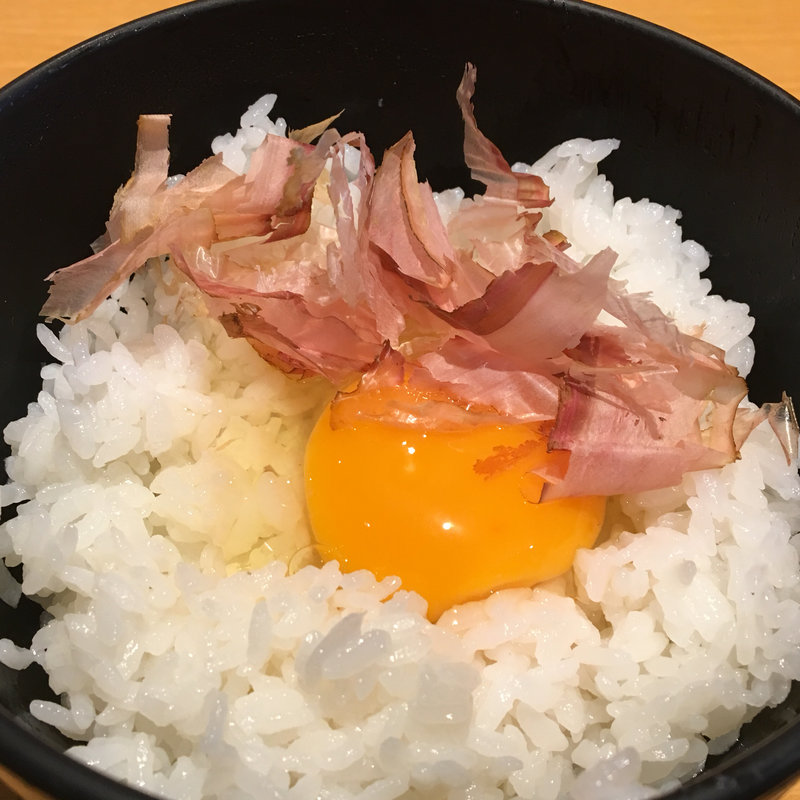 赤卵かけご飯(麺匠の心つくし つるとんたん 六本木店)