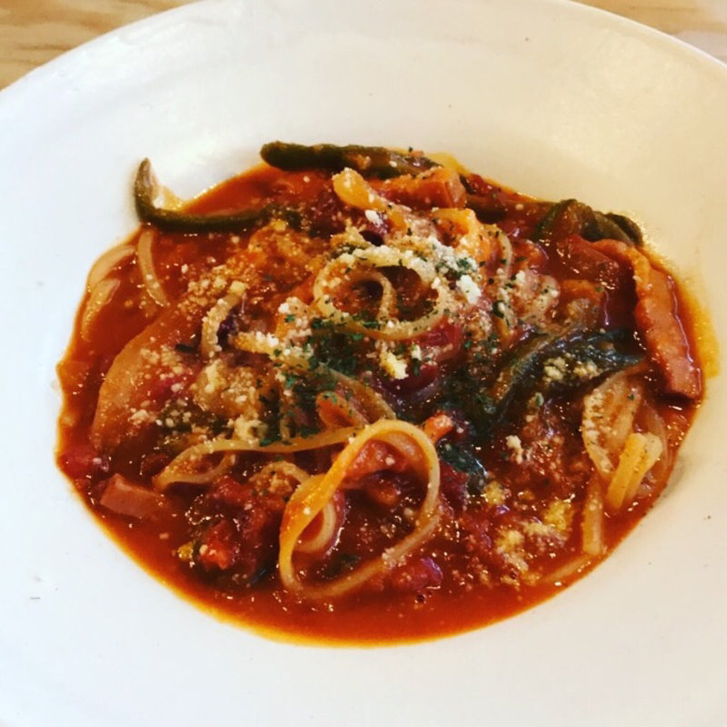 綾瀬ナポリタン(大衆ビストロ　瓦屋ROOT)