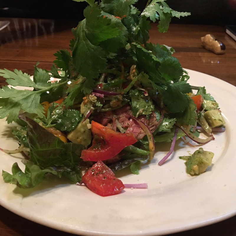 パクチー牛タタキサラダ(亜鹿猪−珍)