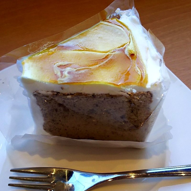 紅茶シフォンケーキ(メゾン・ド・ヴェールミウィ橋本店)