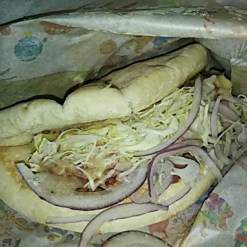 スペシャルセット／ポテトサラダ&コーンビーフとポークのサンド(キャンプ・ウッドチャック・キッチン)