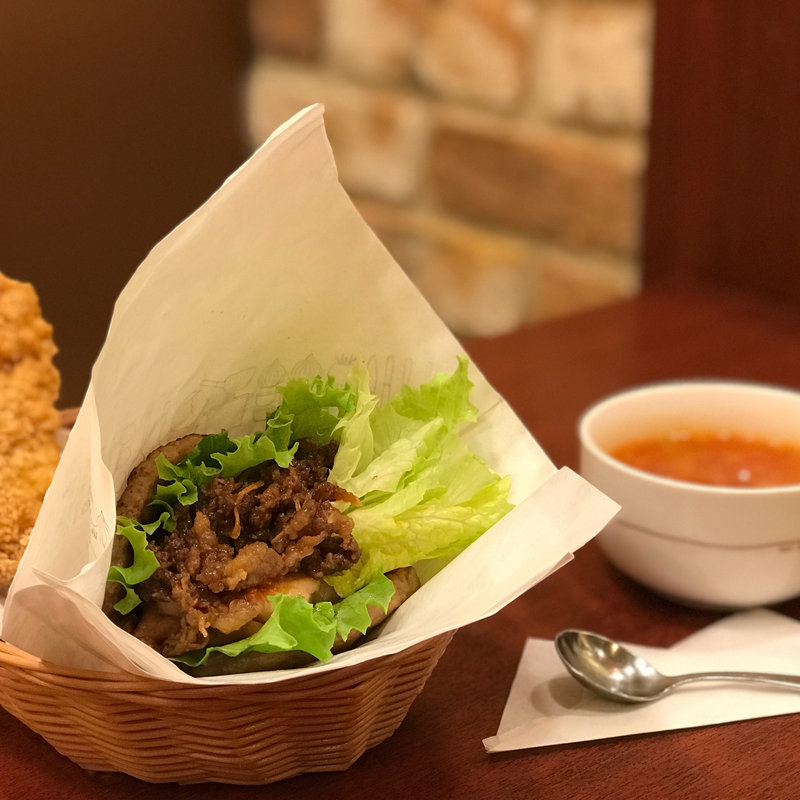 にくにくにくバーガー(モスバーガー 豊中名神口店)