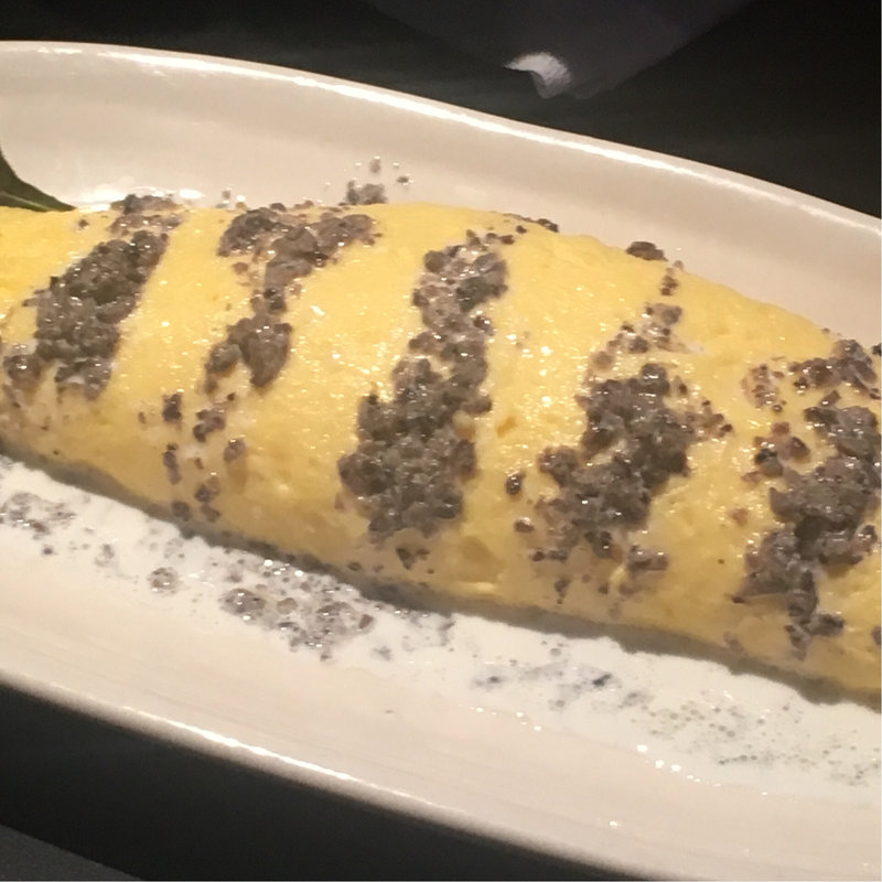 トリュフオムレツ(IZAKAYA? CHAIN)