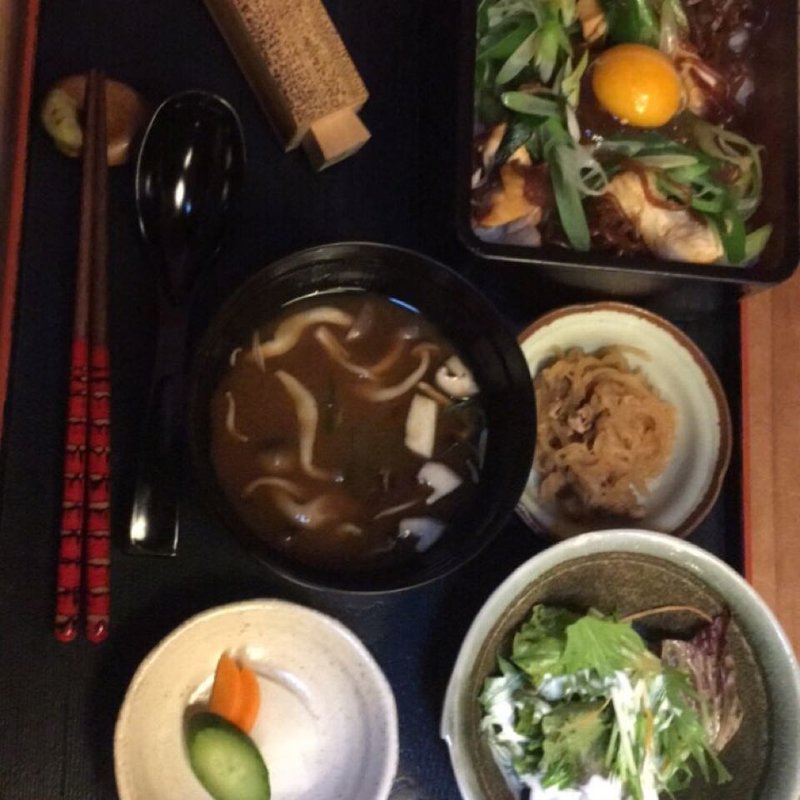 (馳走いなせや )