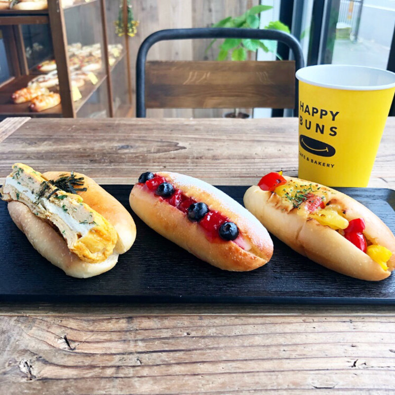 コッペパン(HAPPY BUNS)