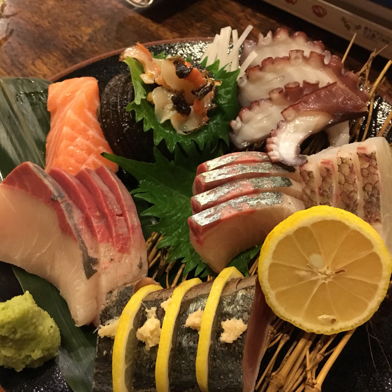 刺し身盛り合わせ(居酒屋 酒仙洞 （しゅせんどう）)