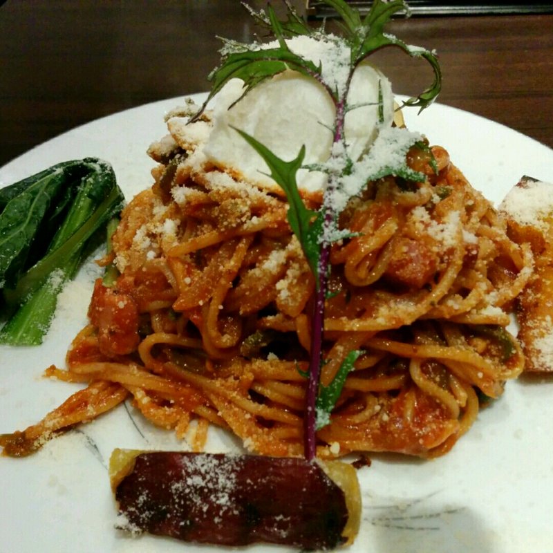 神のナポリタン（大盛り）(鎌倉ダイニング 由比っと)