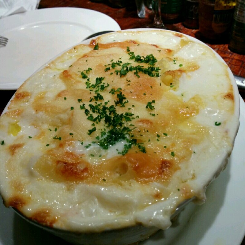 カニ　マカロニグラタン(煮こみや なりた)