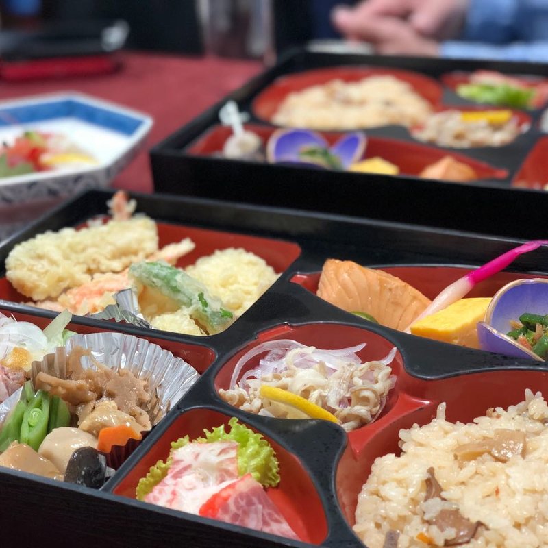 (愛鷹シックスハンドレッドクラブ)