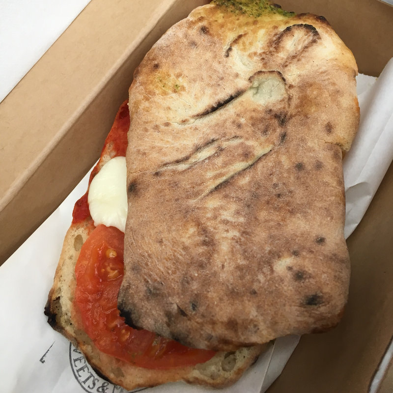 サルティンボッカ(プランタンクレープ)