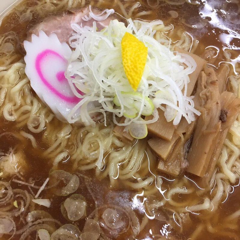 (中華そば専門店 勝や （かつや）)