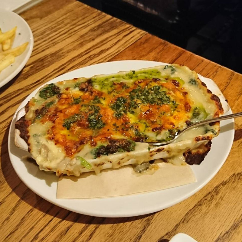 牡蠣ときのこのグラタン(デュボワ)