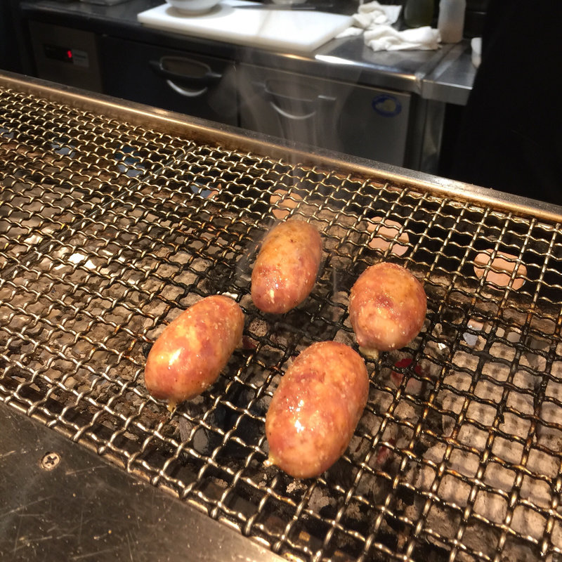 八金豚ソーセージ(赤身肉とホルモン焼肉『コニクヤマ』)