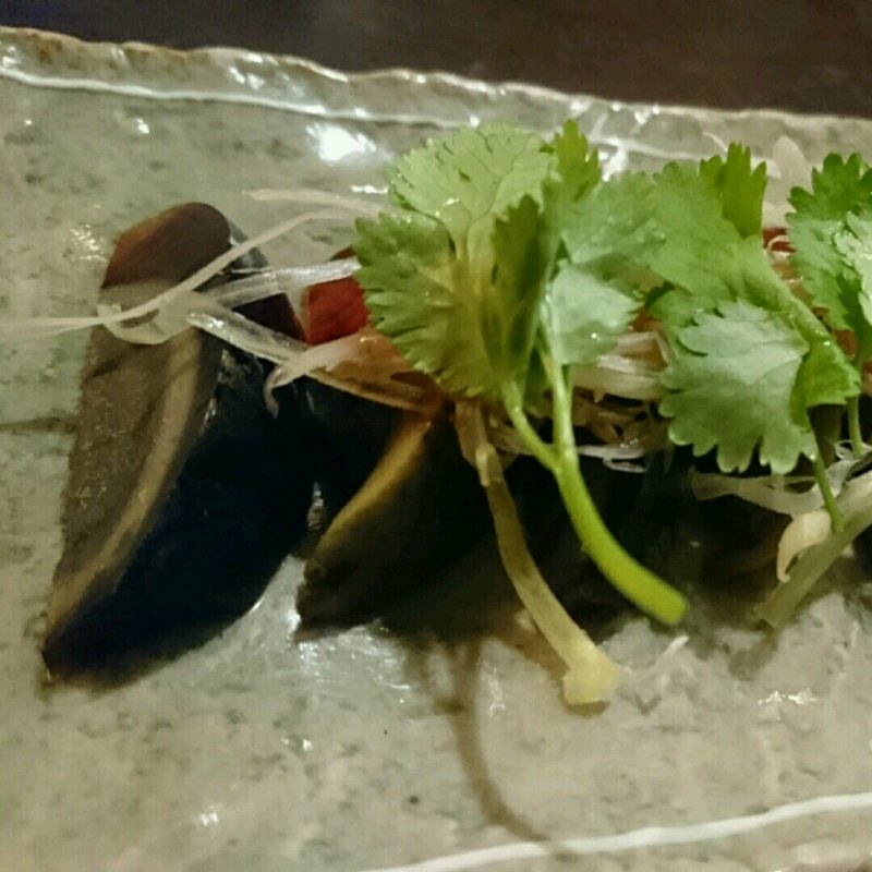 青鳥・烏骨鶏ピータン二種盛り(創作中華 えにし)