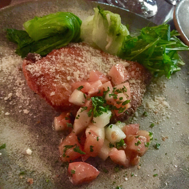 ミラノ風カツレツ フレッシュトマトと洋梨のソース(kiki （キキ）)