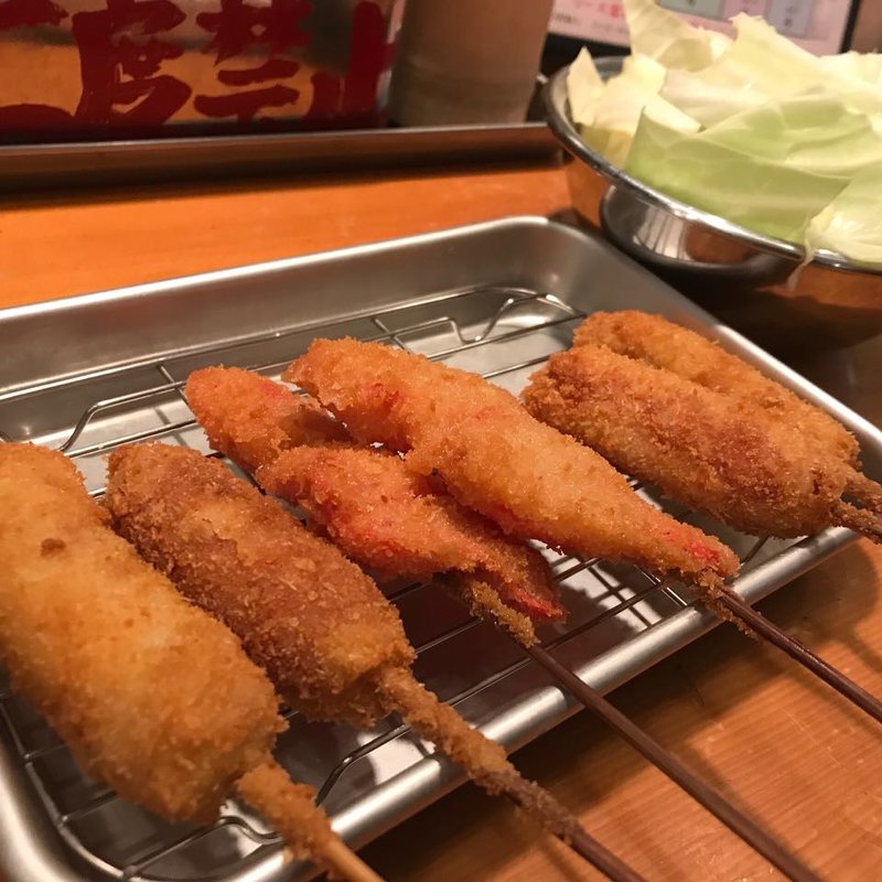 串カツ（豚カツ・ウインナー・紅しょうが）(ふみ勝 冷泉公園店)