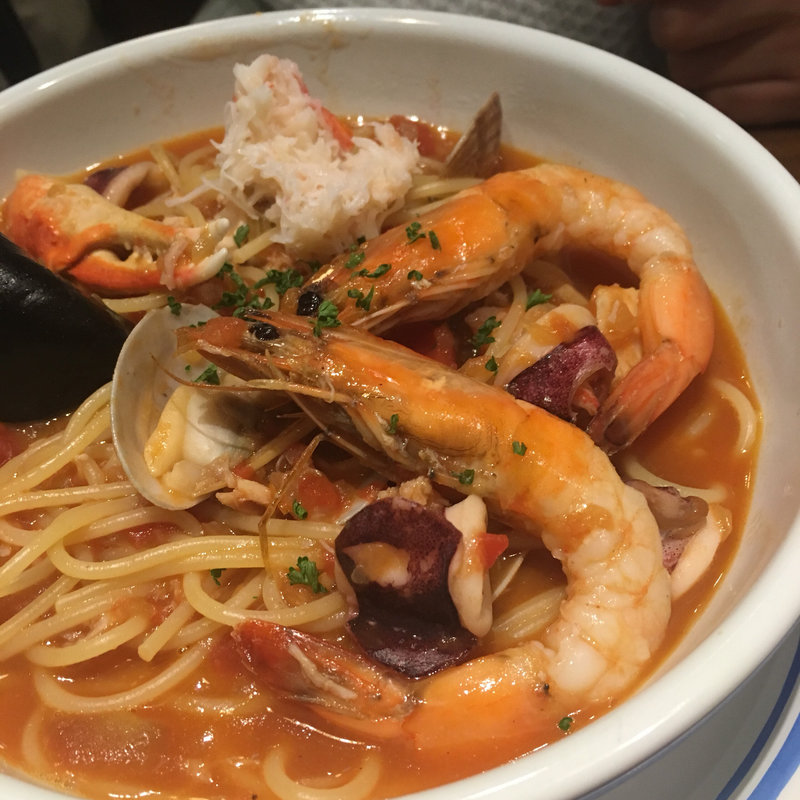 ずわい蟹と魚介たっぷりブイヤベース(ジョリーパスタ 霧島隼人店)