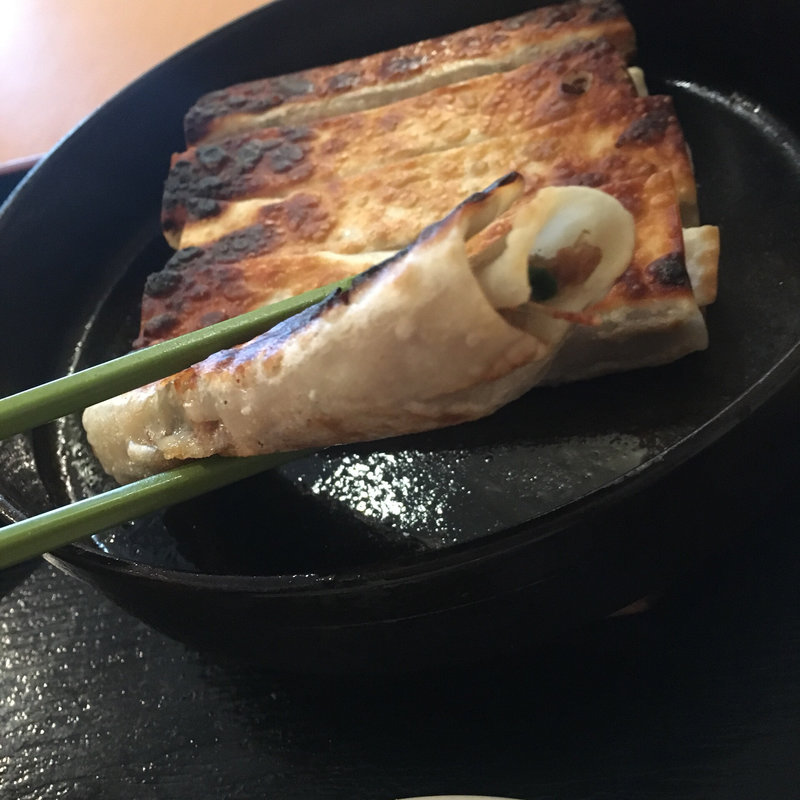 鉄鍋棒餃子(北京飯荘)