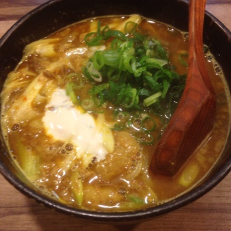 牛スジカレーうどん(石臼挽きうどん しゅはり )