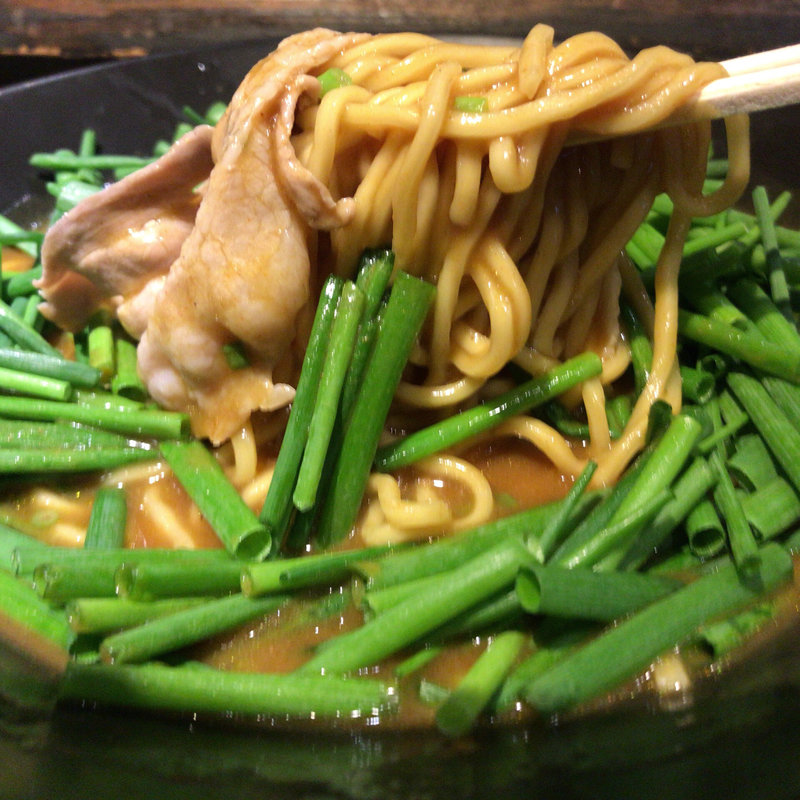 赤いかれー麺(辛口) ねぎバカ 豚盛(実之和 六本木店 （みのわ）)