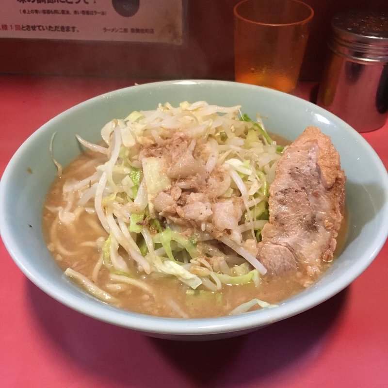 (ラーメン二郎  新宿歌舞伎町店)