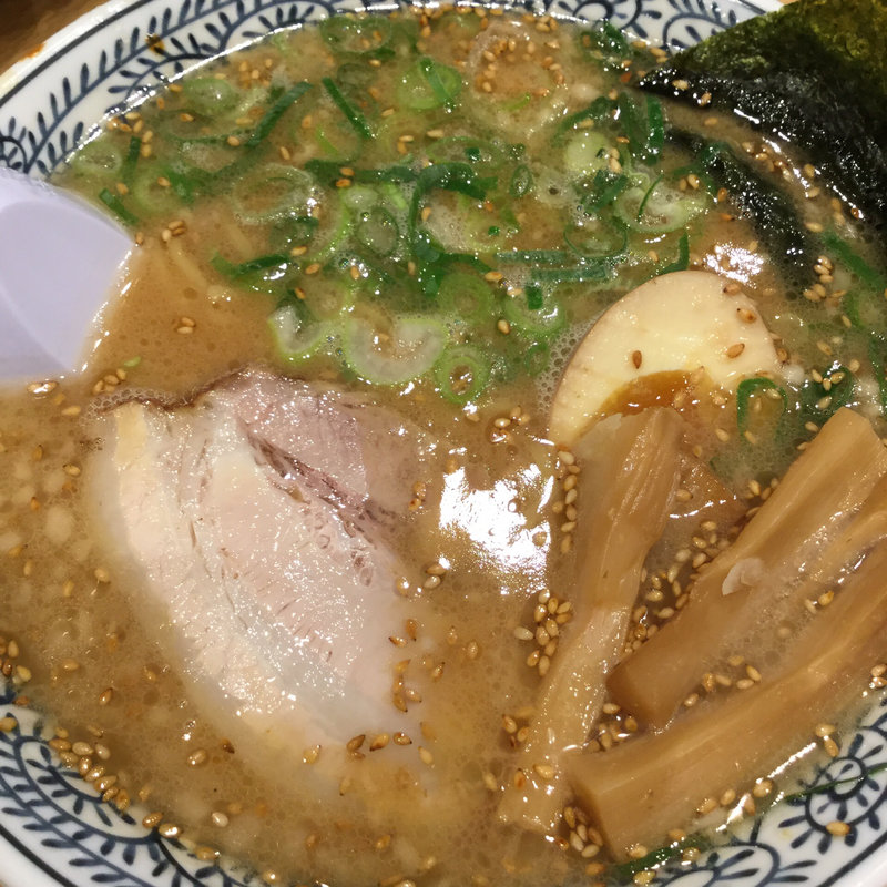 熟成醤油 醤油とんこつラーメン 682円(丸源ラーメン 豊川店)