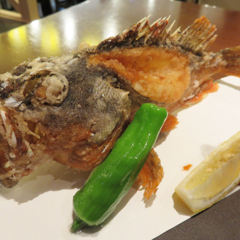 あらかぶの唐揚げ(すし角打ち しらすくじら 磯貝 イムズ店)