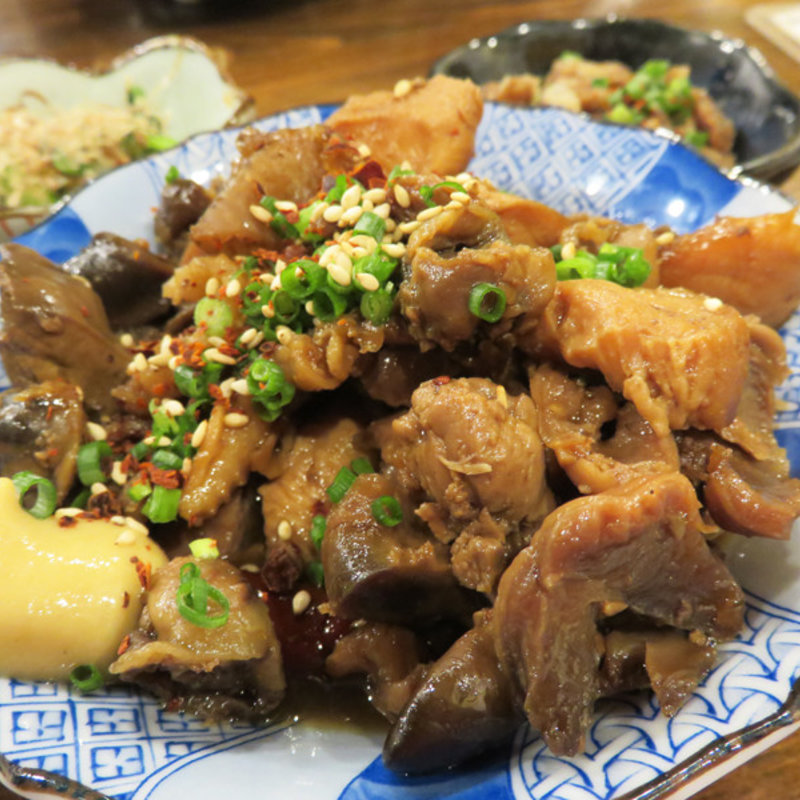 鶏もつ煮(村崎炊鳥研究所)