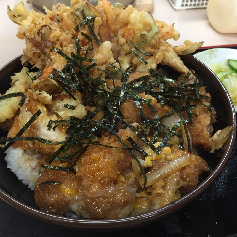 かつ丼(まんぷく食堂 （マンプクショクドウ）)