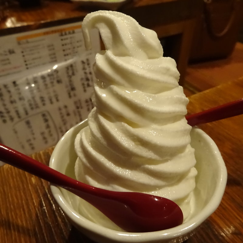 羅臼ソフトクリーム(海味 はちきょう 本店)