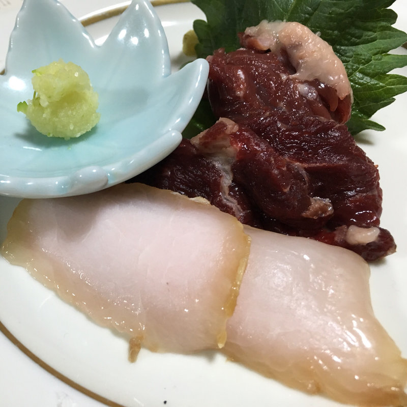 熊刺しと熊脂の味噌漬け(お山の大将 )