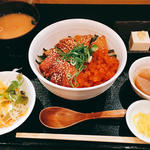 鮮魚といくらの海鮮丼(旬味創作料理 しゃらく)