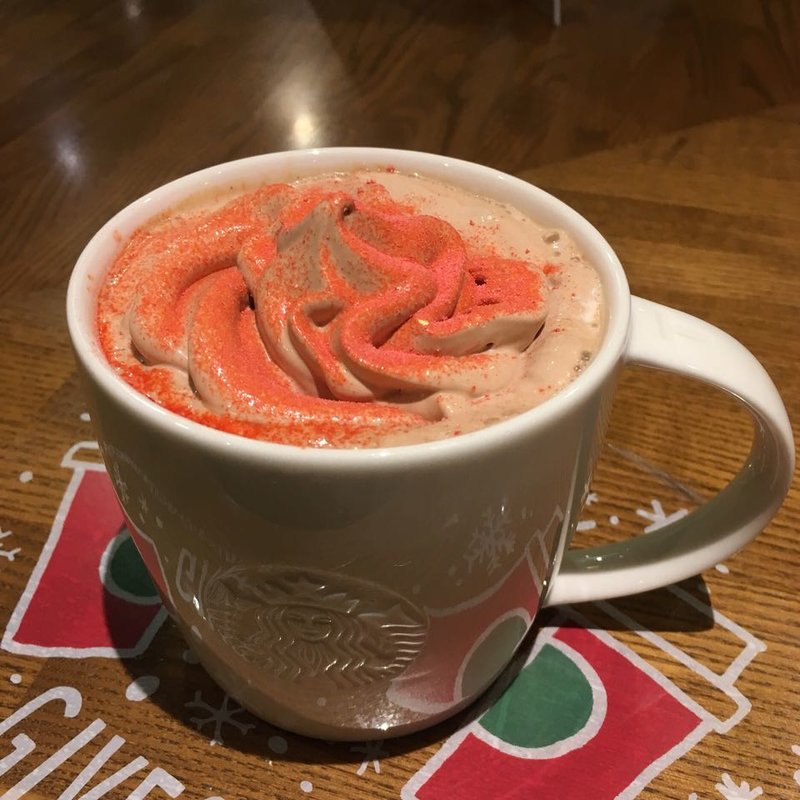 クリスマス ラズベリー モカ(Tall)(スターバックスコーヒー 福岡赤坂門店)