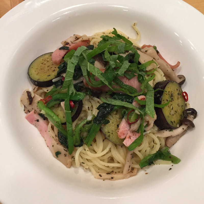 よくばりペペロンチーノ(ポポラーマ)