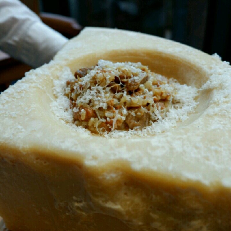 豚ラグーとポルチーニのリゾット  specialeコースより   (イル ギオットーネ ディ ピュー)