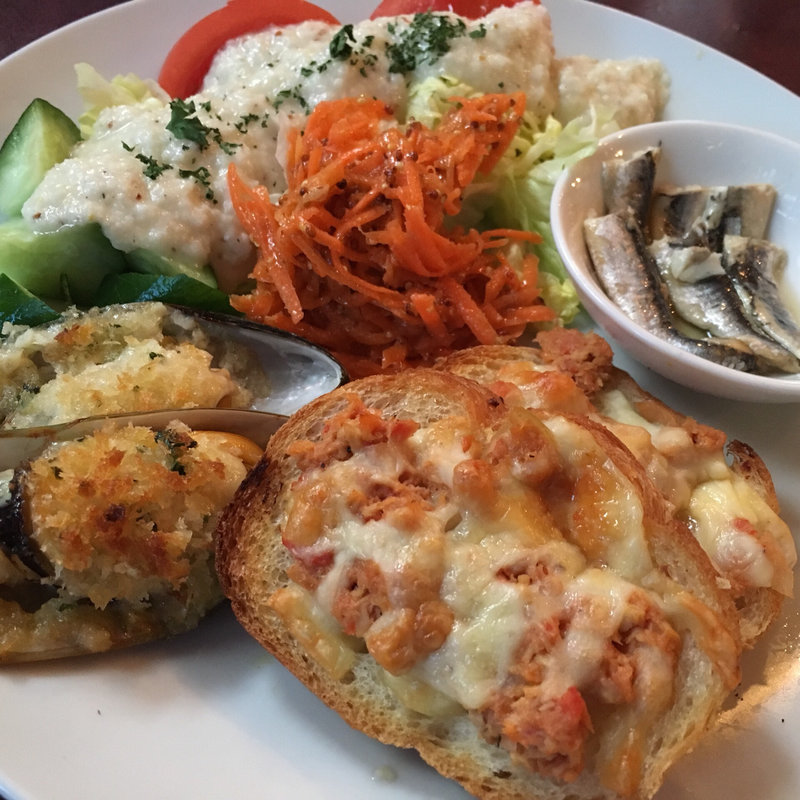 魚貝のマリネサラダ(スペイン料理 イビサ （ＩＢＩＺＡ）)