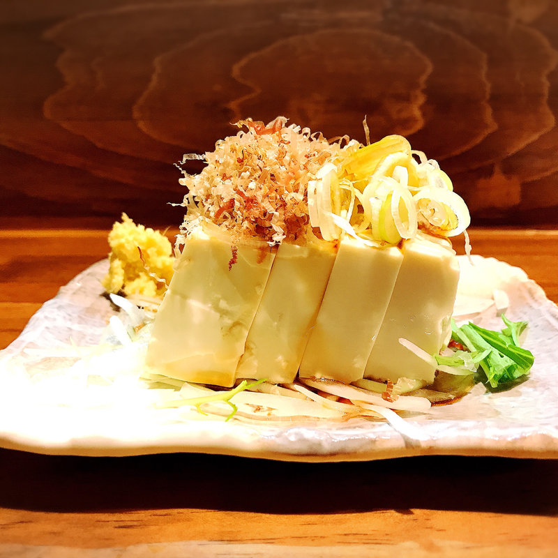 やっこ(もつ焼き勝利はなれ)