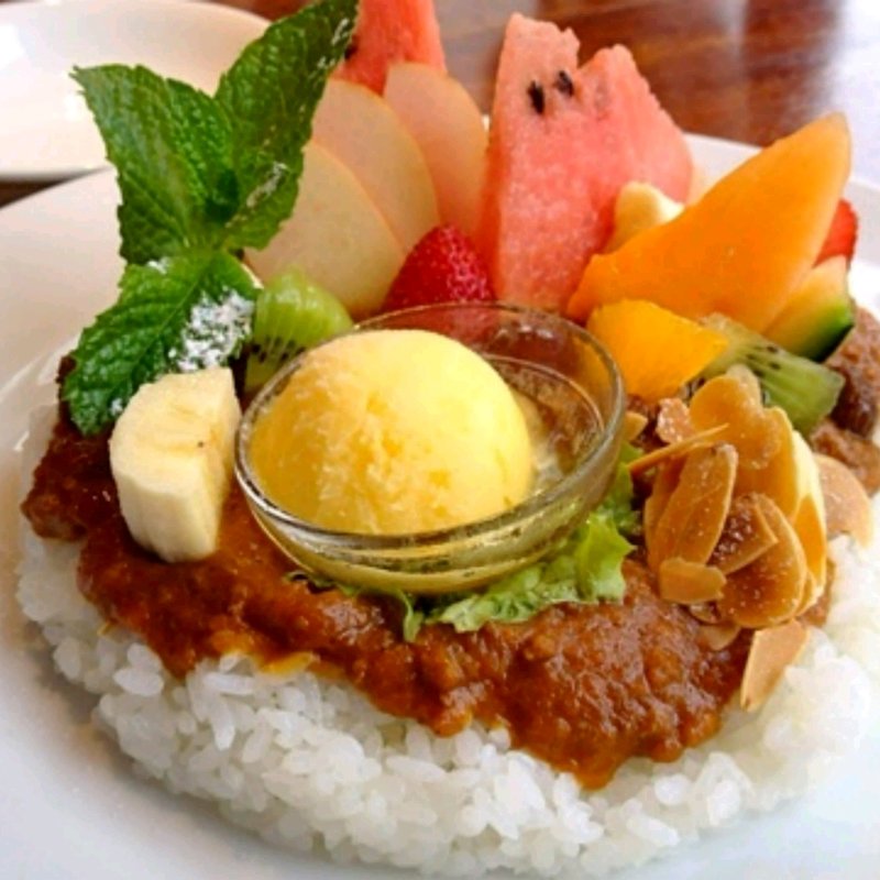 フルーツカレー(ア・ヴォートル・サンテ・エンドー )