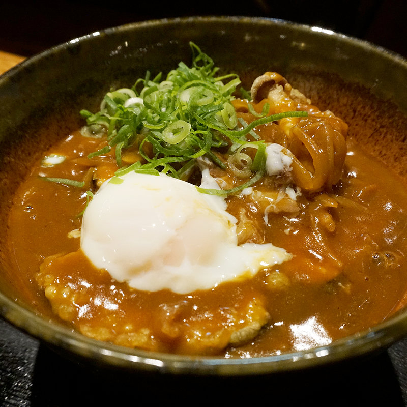 カレーうどん(大地のうどん　博多駅ちかてん)