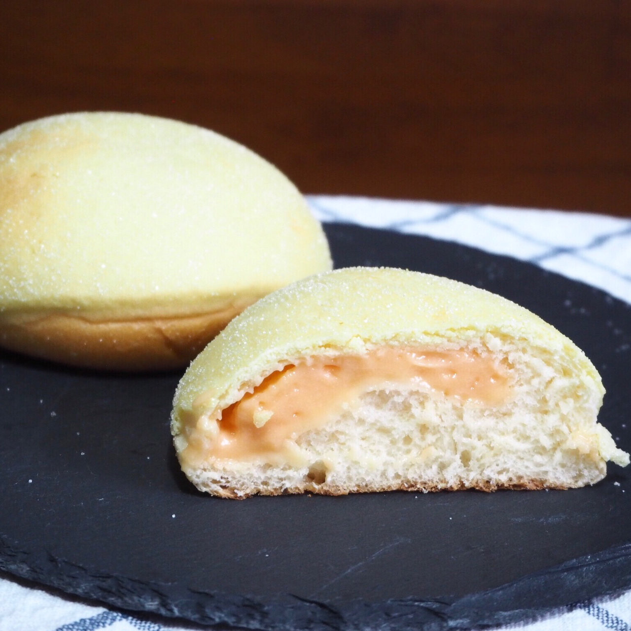 大阪府で食べられるメロンパンランキング Sarah サラ
