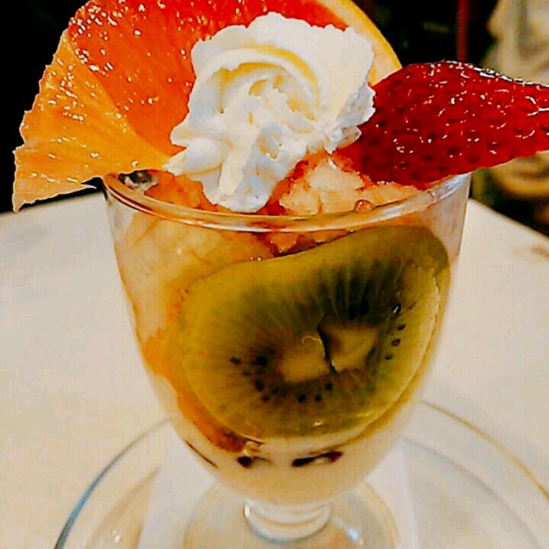 フルーツパフェ(フルーツパーラーフクナガ )
