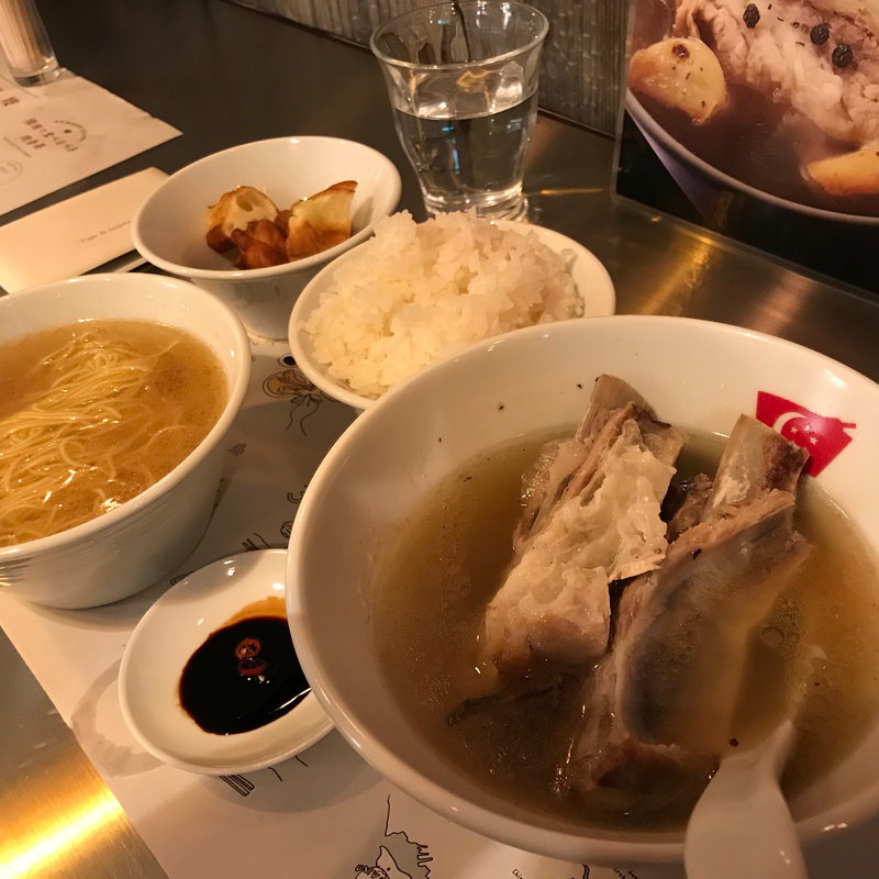 肉骨茶満喫セット(シンガポールバクテー)