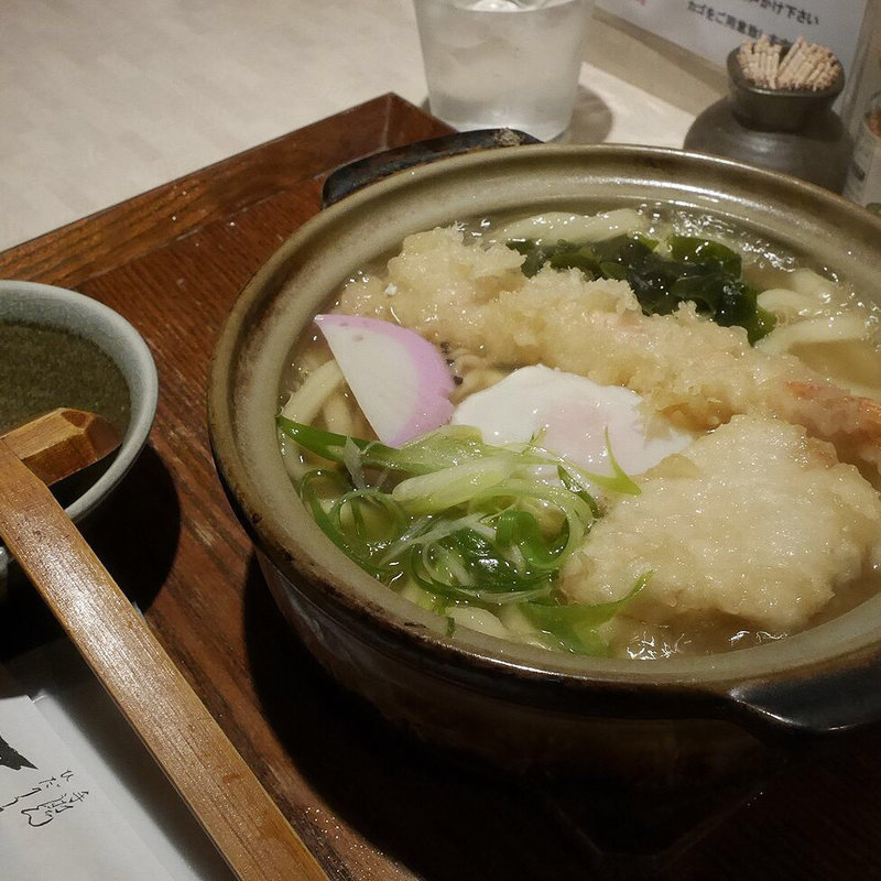 大海老天ぷら鍋焼きうどん(ひだりうま )