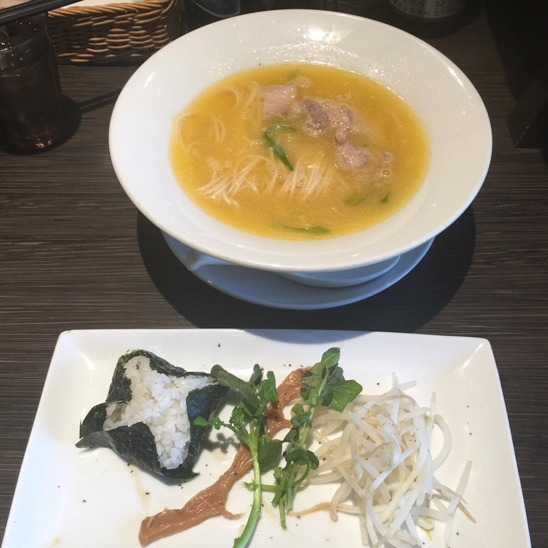 福島鶏白湯(たなつものSHOKUDOU)