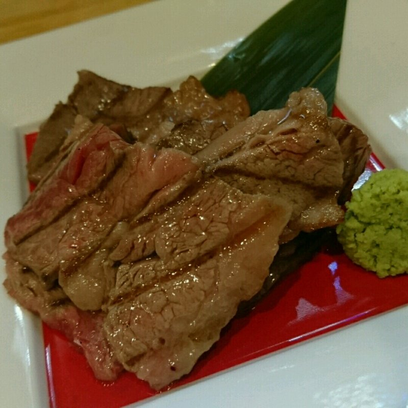 新潟和牛の炙り(酔喰粋空間 天麿)