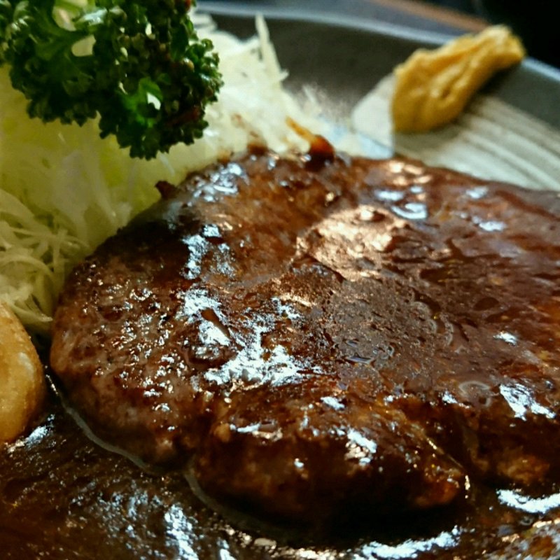 ハンバーグ定食(とんかつ丸福)