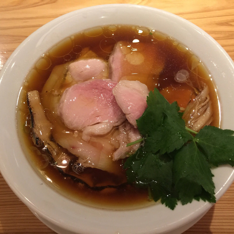 醤油の純鶏ソバ(自家製麺 うろた)