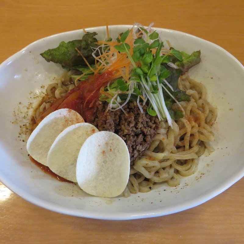 タコス和え麺(オムヒコ （OMUHICO）)