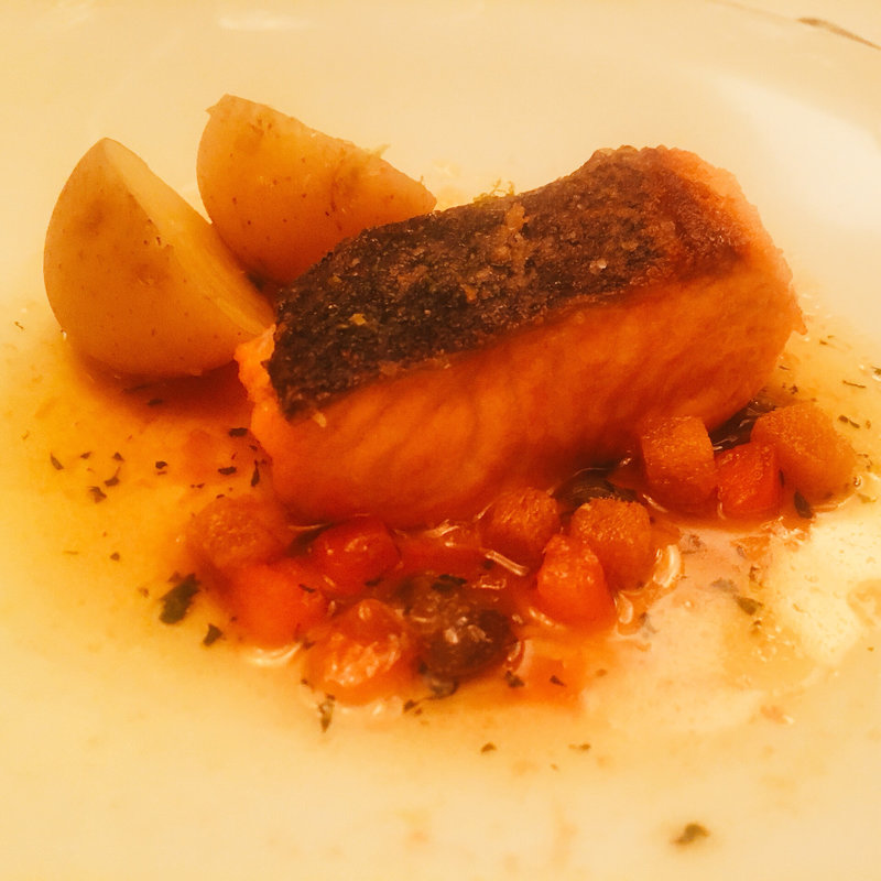 ニジマスのグルノーブル風仕立て、ジャガイモのローリエの香り(KEISUKE MATSUSHIMA （ケイスケ マツシマ【旧店名】レストラン アイ）)