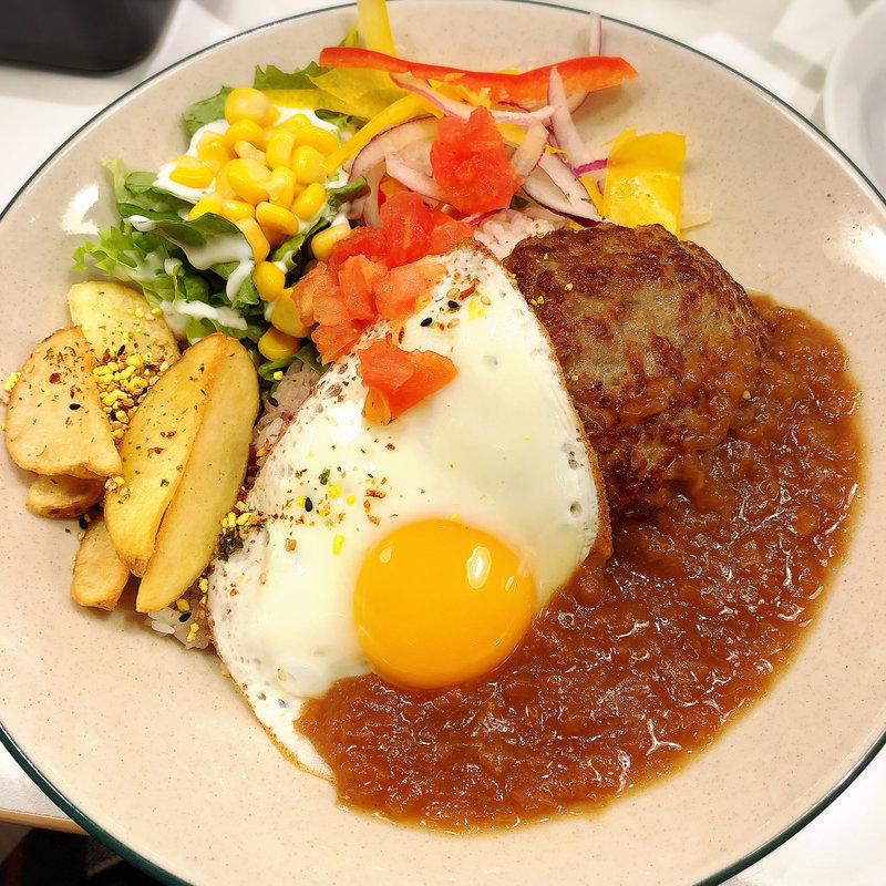 シャリアピンロコモコボウル(WIRED CAFE 武蔵小杉東急スクエア店)